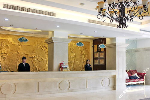 郑州金色维也纳酒店豪华单间 团购仅165元,高性价比住宿体验